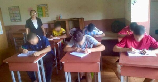 Vuelven a clases más de 150 adolescentes en conflicto con la ley penal