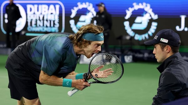Versus / La ATP reduce sanción a Rublev, que desea un cambio en el reglamento
