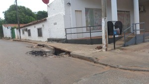 Queja ciudadana: asfalto se hunde en Reducto - San Lorenzo Hoy