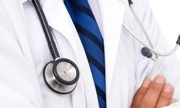 En el Hospital Regional de CDE Denuncian planillerismo de estudiantes de Medicina