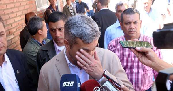 Diario HOY | ¿Convención colorada tratará pedido de expulsión de Abdo?