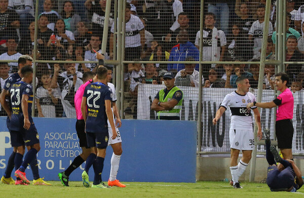 Versus / Atención: Cambio de escenario para el partido entre Trinidense y Olimpia