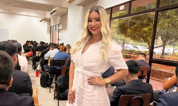 Fátima Román enfocada en culminar su carrera de derecho