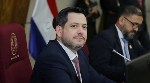 Cuestionado Latorre es reelecto presidente de Diputados - Noticiero Paraguay
