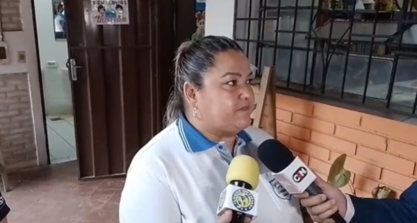 Polémica tras pedido de directora para que alumnos hagan “vaquita” para reponerle lelu hurtado