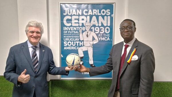 La World YMCA tributa homenaje al creador del futbol de salón