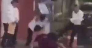 Diario HOY | VIDEO| Taxistas golpean a pareja de turistas en ciudad costera mexicana