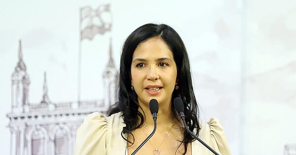 La Nación / Adriana Jazmín Bernal es designada nueva superintendenta de seguros del BCP