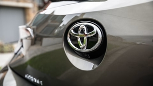 Toyota absorbe la empresa conjunta de bater铆as que pose铆a con Panasonic - Revista PLUS