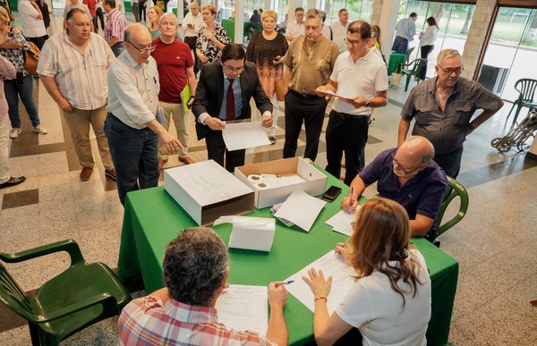 Elecciones en Caja Bancaria bajo la sombra de la intervención del Banco Central - ADN Digital