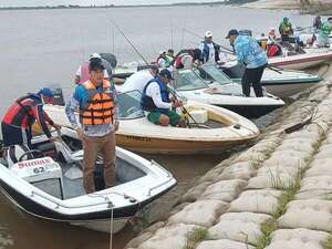 Realizan atractivo campeonato federativo de pesca en Pilar y los hoteles están llenos - Nacionales - ABC Color