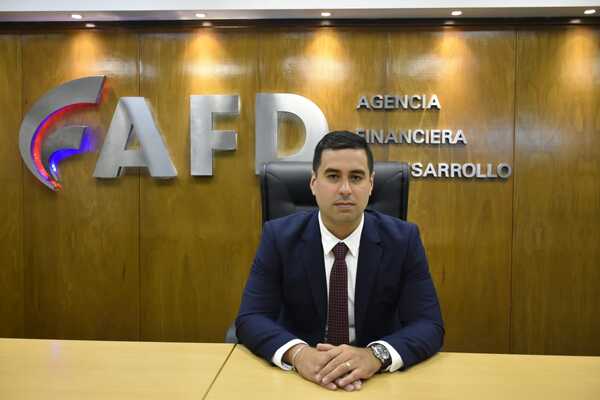 Fernando Lugo López asume como nuevo Gerente General de AFD