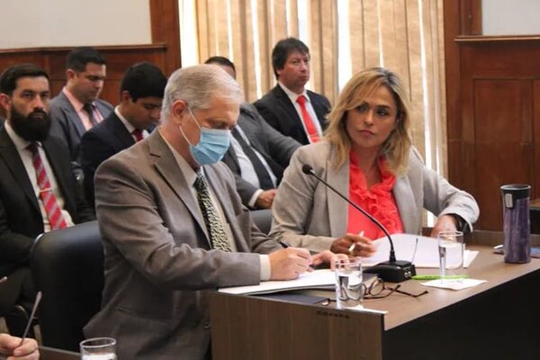Jurado de Magistrados resolvió apercibir a fiscal, Estela Mary Cano, en caso Mario Ferreiro - La Tribuna