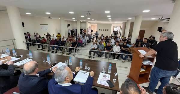 La Nación / Riera confirmó que 200 policías de refuerzo ya permanecerán en el Este