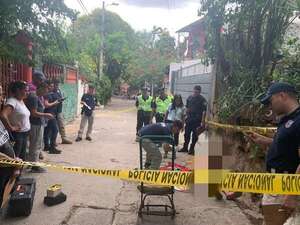 Homicidio en Barrio Jara: joven se entrega tras apuñalar a su vecino     - Policiales - ABC Color