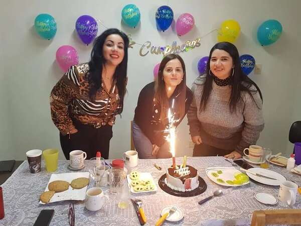Denuncian el aumento de pagos a funcionarias administrativas del IPS - Política - ABC Color