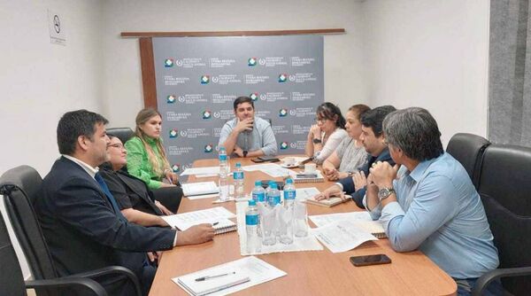 Establecieron plan de trabajo interinstitucional entre la Dirección de Marcas y Senacsa