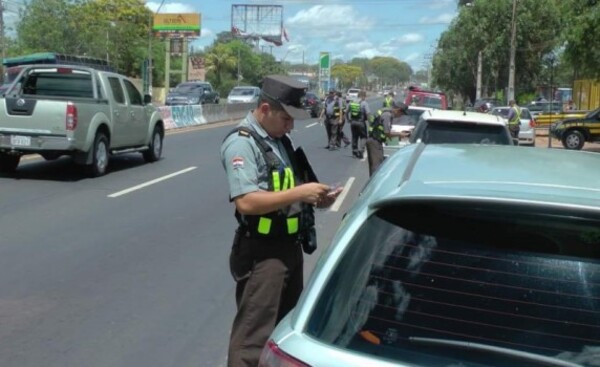 Caminera realiza controles sobre adelantamiento indebido