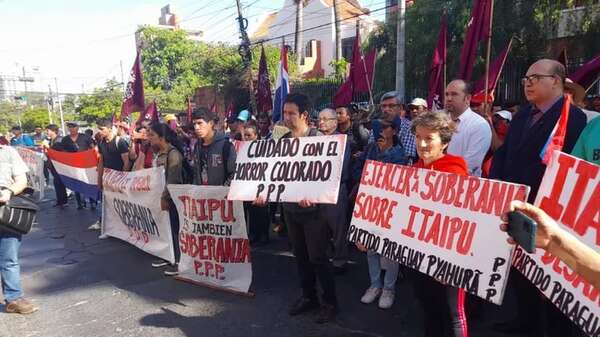 Itaipú: denuncian traición a la Patria de Peña  al hipotecar nuestro futuro para beneficiar al Brasil - Política - ABC Color