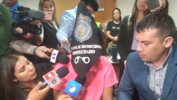 Madre de niño asfixiado insiste que dos personas entraron a su casa y cometieron el crimen