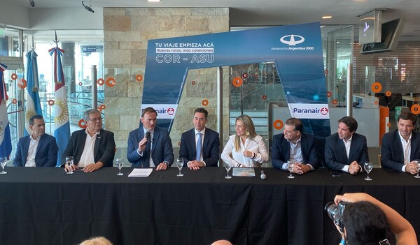 “Queremos que esta ruta aérea vaya con vuelos cargados de turistas e inversionistas hacia Paraguay” - .::Agencia IP::.