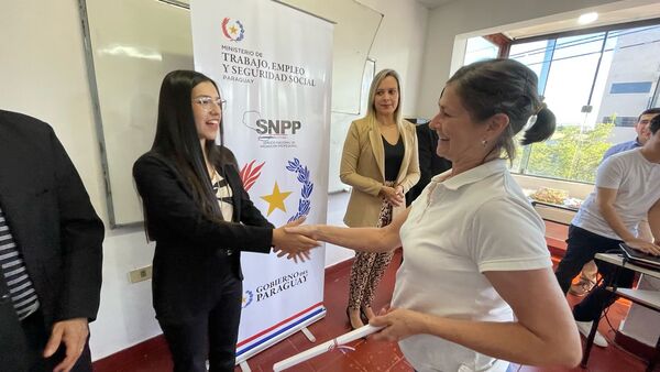 Culminan con éxito los cursos de verano del SNPP Encarnación