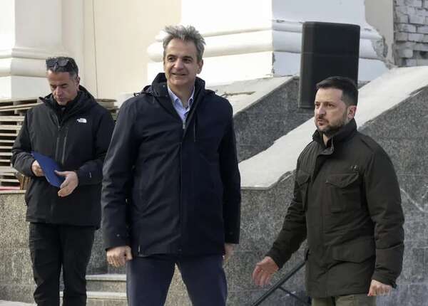 Zelenski y el primer ministro griego salen ilesos de un ataque - Mundo - ABC Color