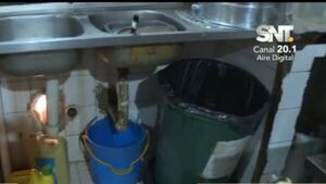 Hospital de Capiatá: Comida de los pacientes entre gusanos - SNT