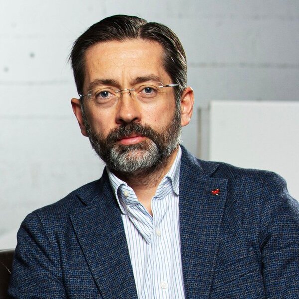 Visita del presidente de la República Santiago Peña a España vislumbra a propios y extraños