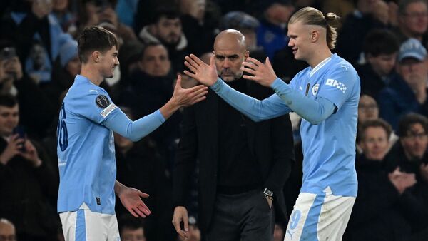 Manchester City avanza a cuartos sin líos