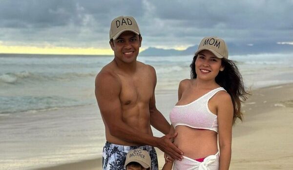 Pelotero paraguayo anuncia que se agranda la familia: “Te esperamos con muchísimo amor”