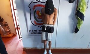 Detienen a borracho que intentó apuñalar con destornillador a su hermana menor