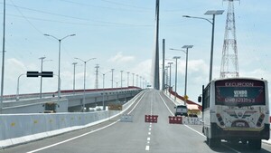 Puente Chaco’i: Piden buses para transitar y anular peaje