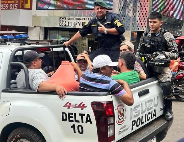 Intensos operativos de la Policía para sacar de circulación a falsos “guías de turismo” - La Clave