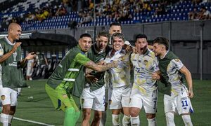 Luque se mete a la fase de grupos de la Sudamericana a cuestas de Guaraní