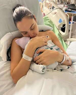 Gal Gadot, la “Mujer Maravilla”, fue mamá por cuarta vez - Gente - ABC Color