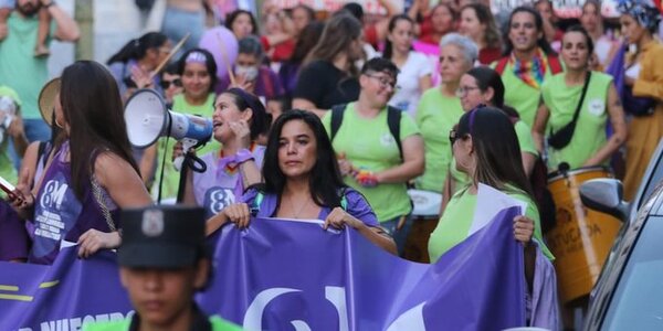Mujeres de todo el país marcharán este viernes por sus derechos laborales y reivindicaciones