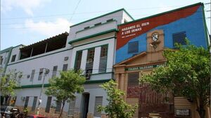 Asociación de padres niega agresión a niño en colegio y habla de un accidente