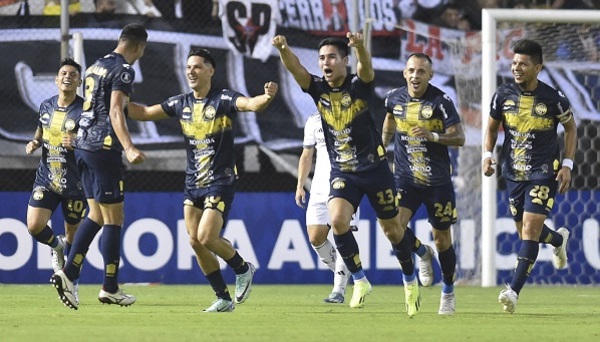 Trinidense buscará clasificación ante Colo Colo en Santiago