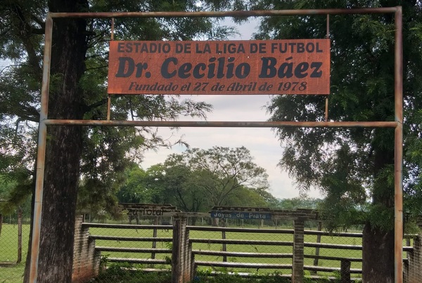 Dirigentes de seis clubes de la Liga Deportiva Dr. Cecilio Báez, denuncian irregular elección de autoridades - Noticiero Paraguay