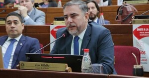 Villalba le dice al Congreso que hay que "salir del closet" después de que Jatar contara que estuvo con una travesti