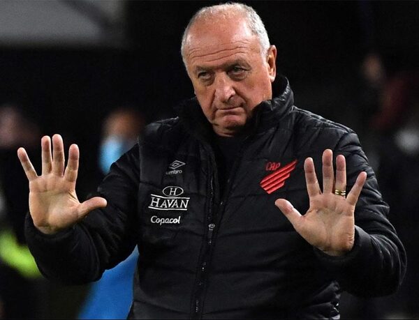 Presidente de Libertad desmiente búsqueda de técnico e interés por Luiz Felipe Scolari · Radio Monumental 1080 AM