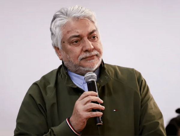 Fernando Lugo llega a Cuba para chequeo en centro de rehabilitación neurológica · Radio Monumental 1080 AM