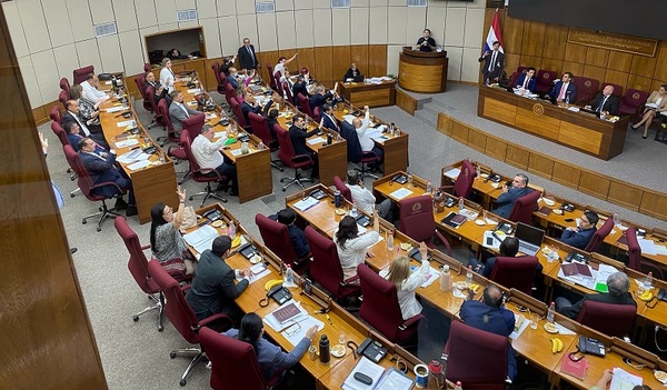 Aprueban con modificaciones ley que busca erradicar la violencia en el deporte