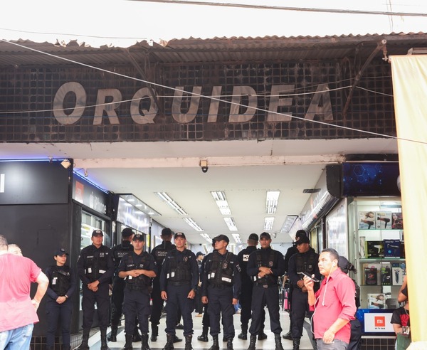 Ciudad del Este: cierran céntrica Galería por incumplimiento de normativas de seguridad - ADN Digital