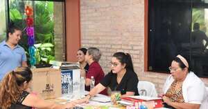 La Nación / Gobierno y comuna brindan asistencia social por el Día Internacional de la Mujer