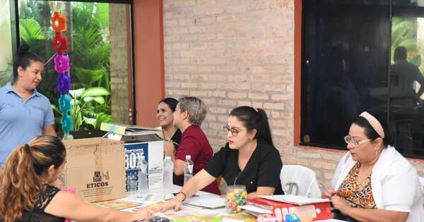 La Nación / Gobierno y comuna brindan asistencia social por el Día Internacional de la Mujer