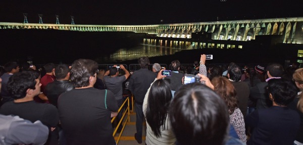 Itaipú atrajo a más de 128 mil visitantes en los primeros meses del 2024 - ADN Digital