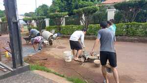 Vecinos de Reducto toman la iniciativa ante la falta de respuesta municipal » San Lorenzo PY