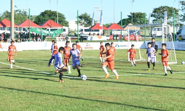 Trigal II Mariscal López y Santa Teresa animarán las dos finales del torneo Esperanzas de Hernandarias
